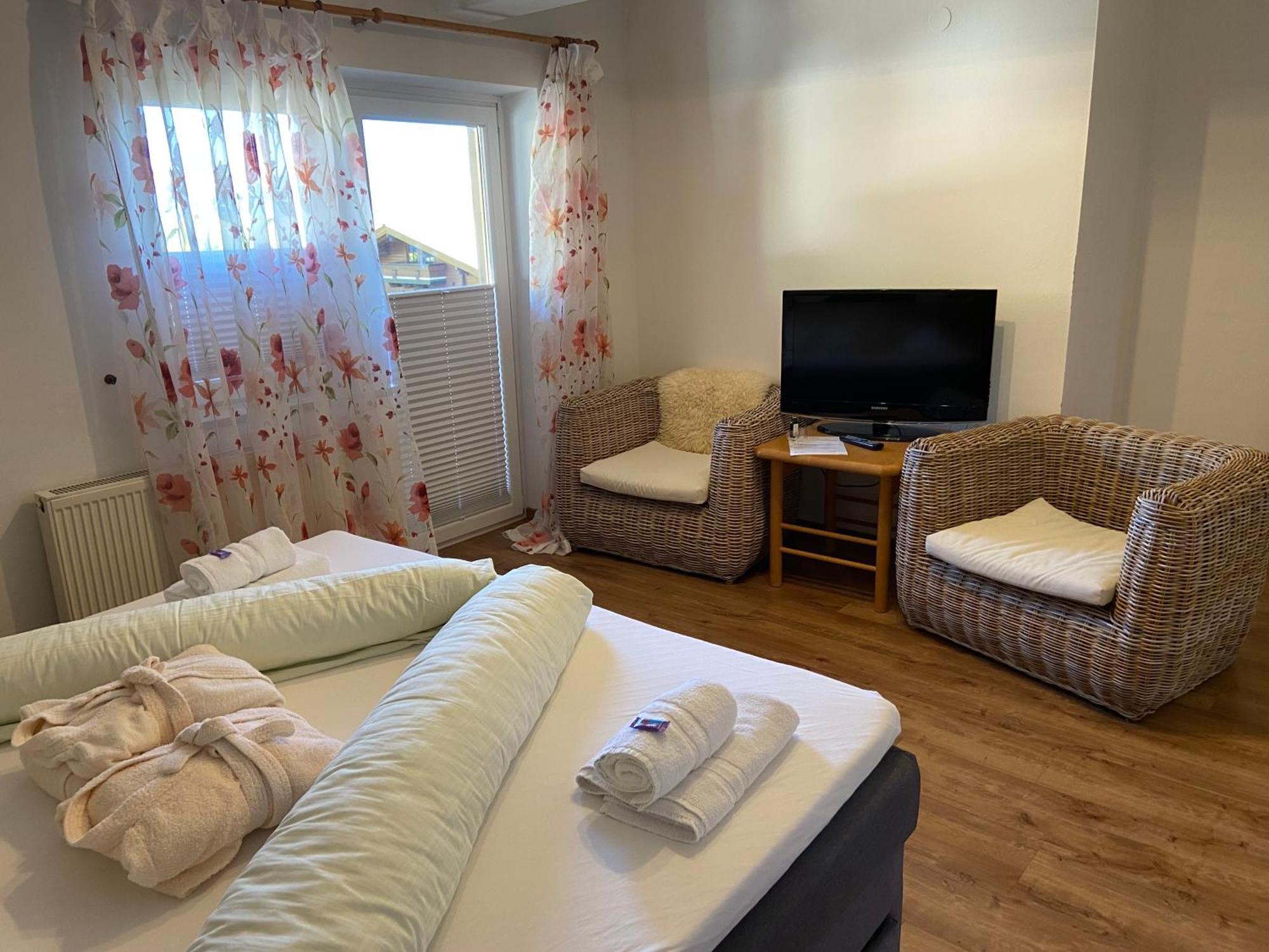 אוטנדורף Hotel In The Heart Of The Alps מראה חיצוני תמונה